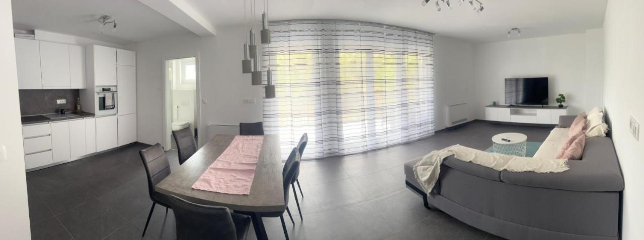 Apartmani Lana Ραμπ Εξωτερικό φωτογραφία